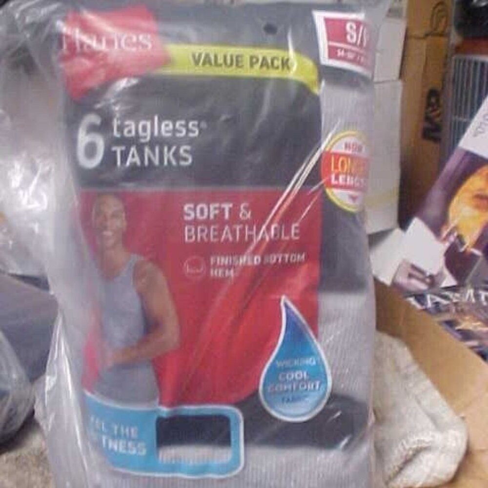 Hanes Value Pack Men’s 6 Tagless Tanks Size Small Soft Breathable